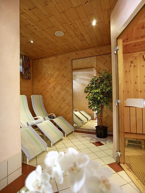 Hotel Traube Pettneu am Arlberg Exterior foto